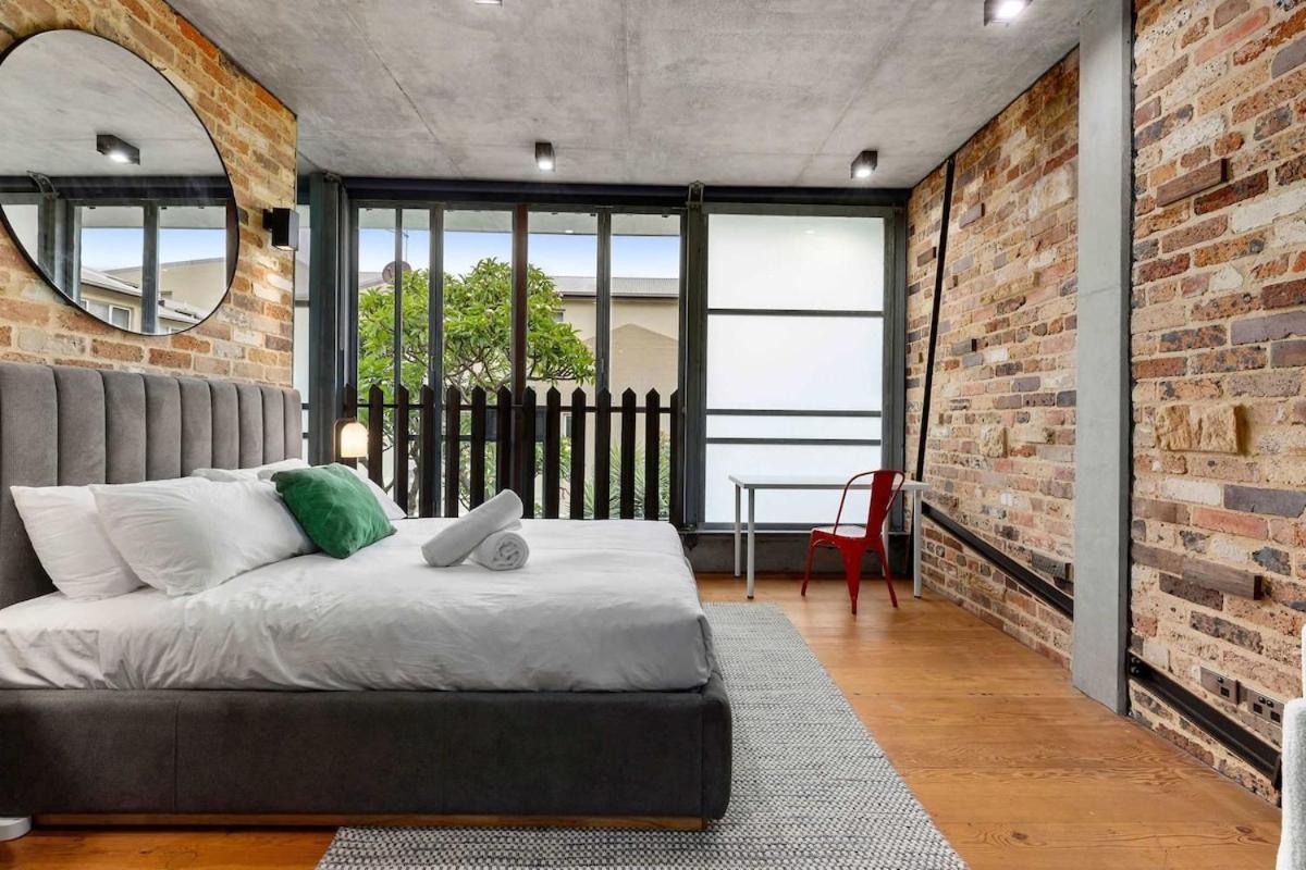 Apartment Modern & Stylish 3br In Redfern *